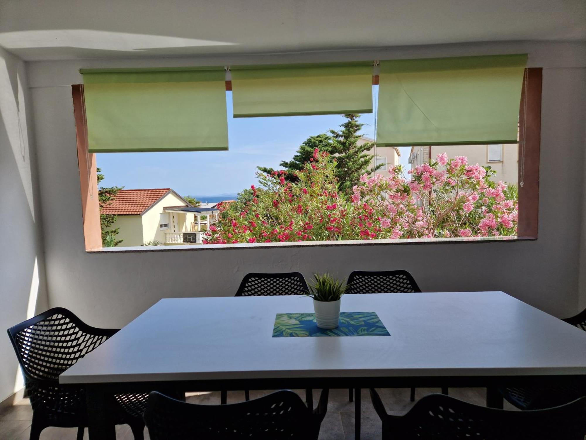 Aurelia Apartments, Vir Exteriör bild